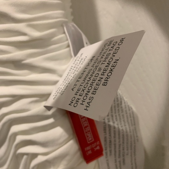 Mac Douggal Jeweled cuffs One-shoulder White Gown Sz 6 # - Picture 9 of 12